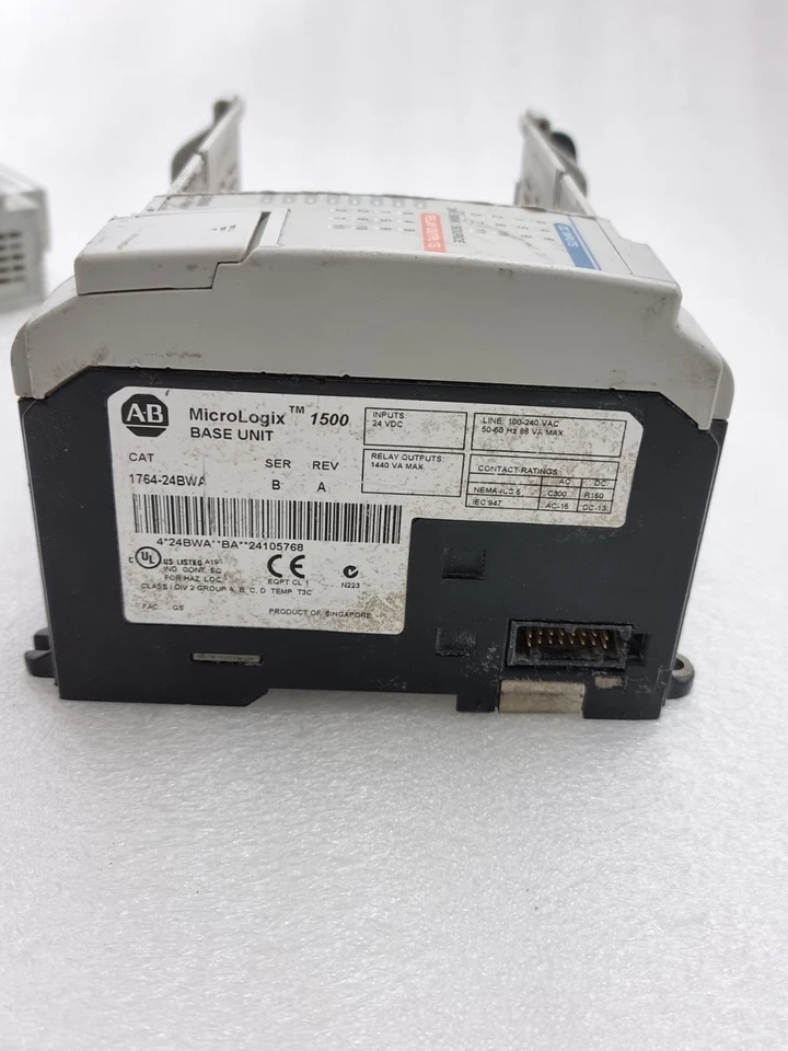 ALLEN BRADLEY 1764-24BWA MICROLOGIX 1500 WITH 1764-LSP (Power On as Photo)